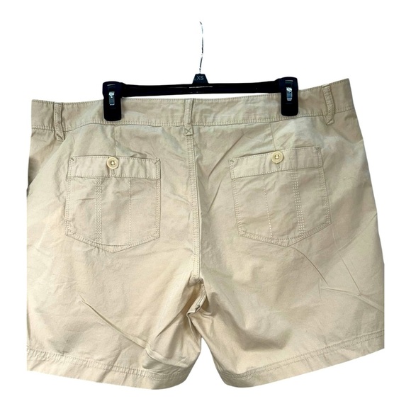 Eddie Bauer Pigment Dyed Shorts Size 16
Tan, khaki  100% Cotton - Picture 6 of 7
